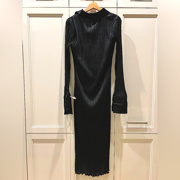 Black maxi plisse shirt dress - Picture 3 of 4
